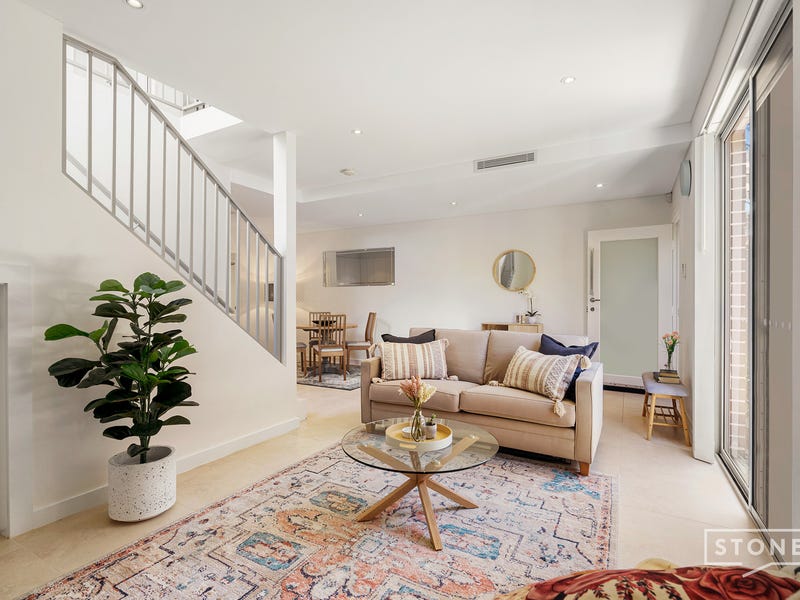 1/27 Stewart Street, Parramatta, NSW 2150 Property Details