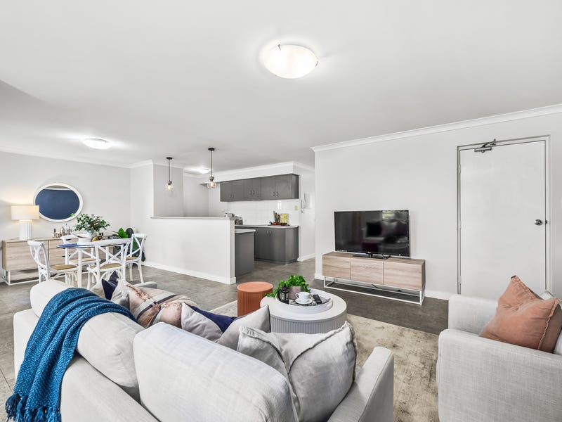 7/168 Lakeside Drive, Joondalup, WA 6027 Apartment for Sale
