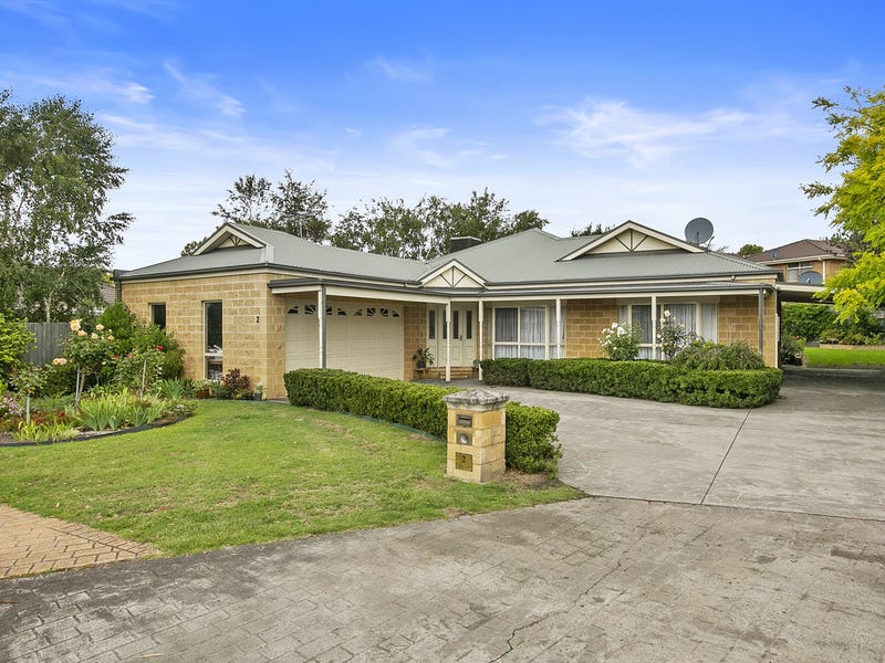 2 Luther Place, Frankston, Vic 3199 House for Sale