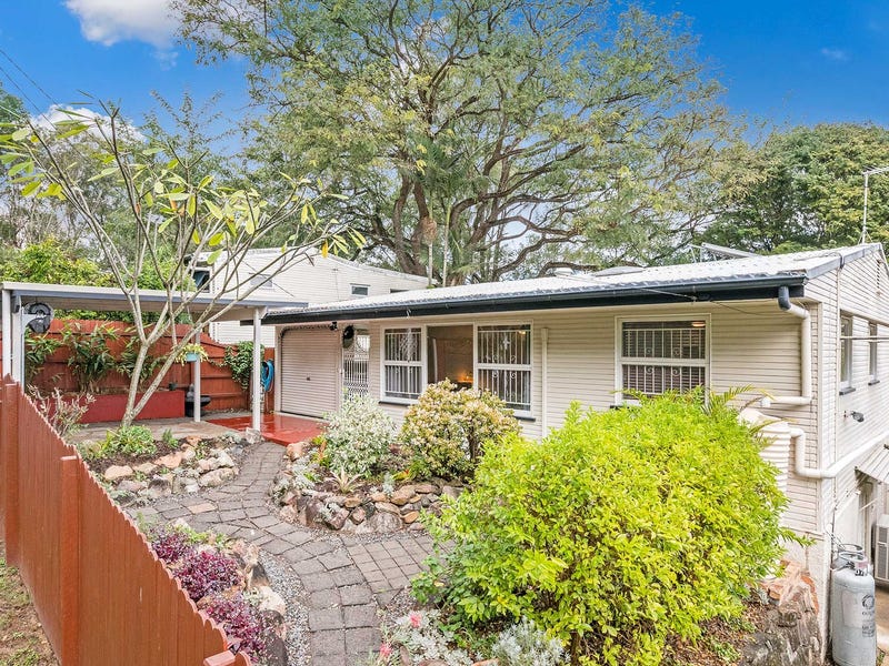 72 Blackheath Road, Oxley, Qld 4075 Property Details