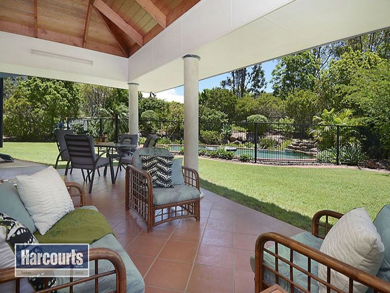 11 Harwood Court, Samford Valley, QLD 4520