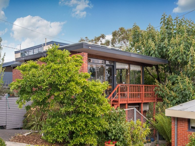 42 Cornwall Street, Rose Bay, TAS 7015