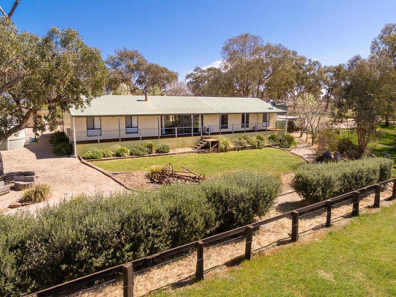 909 Scenic Drive, Manildra, NSW 2865