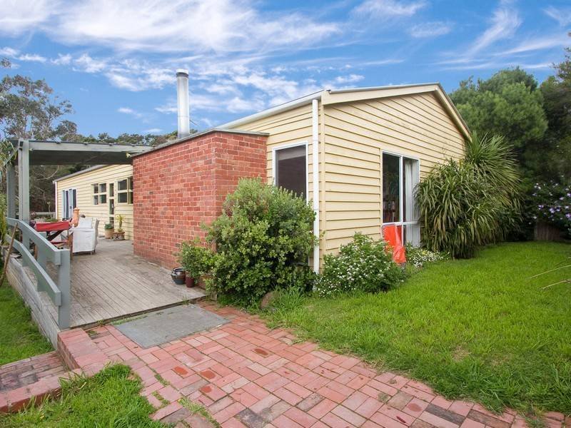 5 Road, Flinders, Vic 3929 Property Details