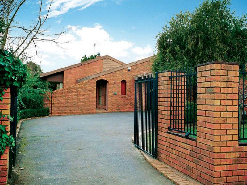 8 Pretoria Street, Deepdene, VIC 3103 - realestate.com.au