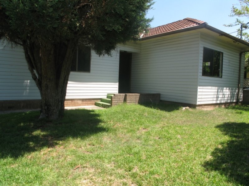 115 McIntosh Road, Narraweena, NSW 2099 Property Details