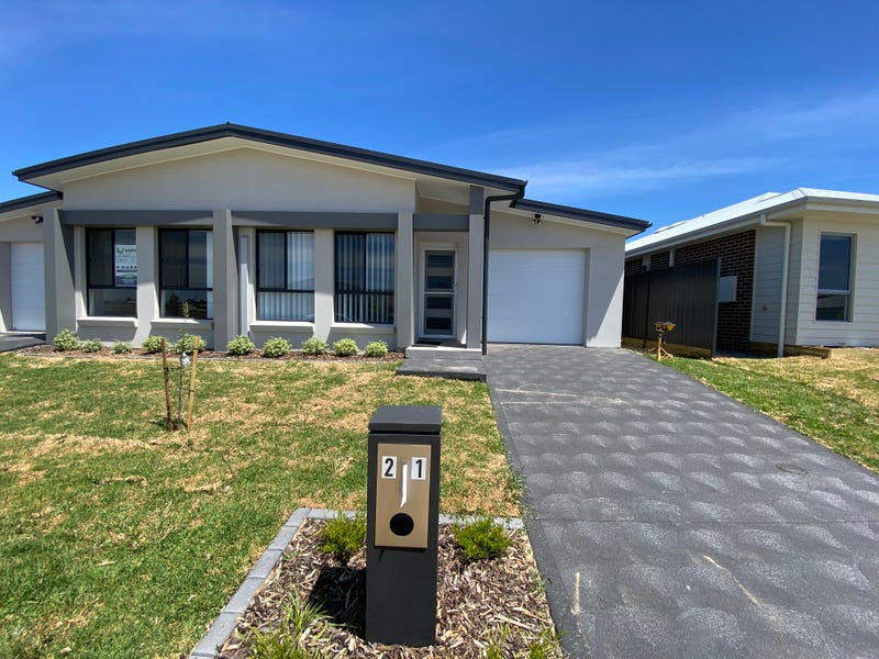 21 Matchless Avenue, Goulburn, NSW 2580 - Realestate.com.au