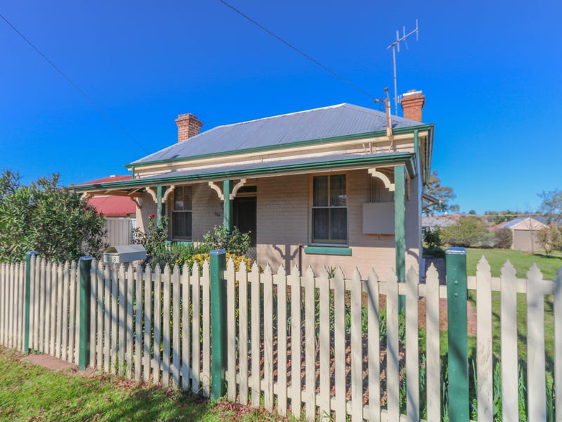 358 Peel Street, Bathurst, NSW 2795