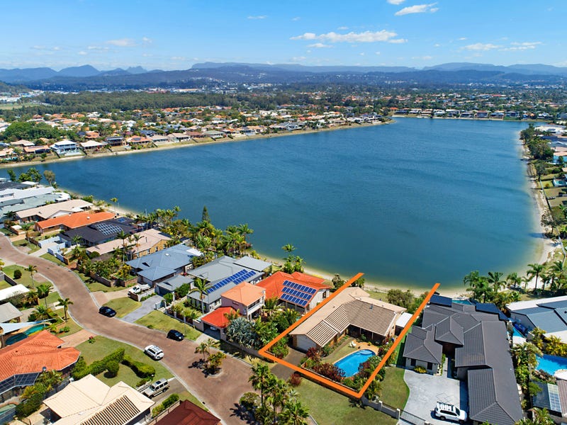 21 Pintail Crescent, Burleigh Waters, Qld 4220 House for Sale