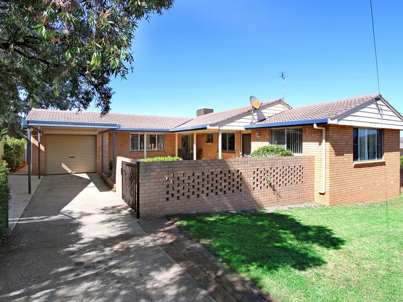 131 Hillvue Road, Tamworth, NSW 2340 Property Details