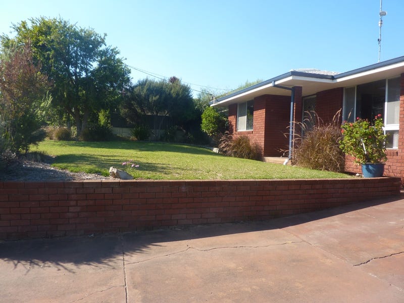 13 Castle Place, Donnybrook, WA 6239 Property Details