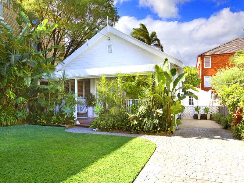 45 Harbord Road, Freshwater, NSW 2096 Property Details