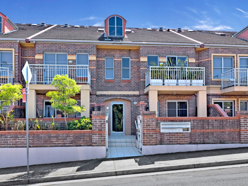 10/10 b Street, Croydon, NSW 2132 Property Details