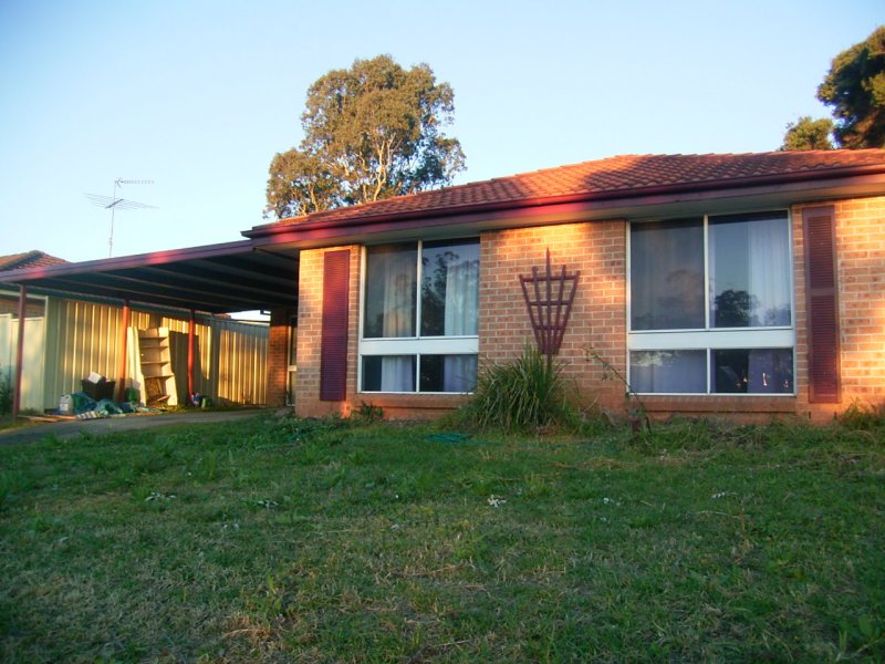 263 Welling Drive, Mount Annan, NSW 2567