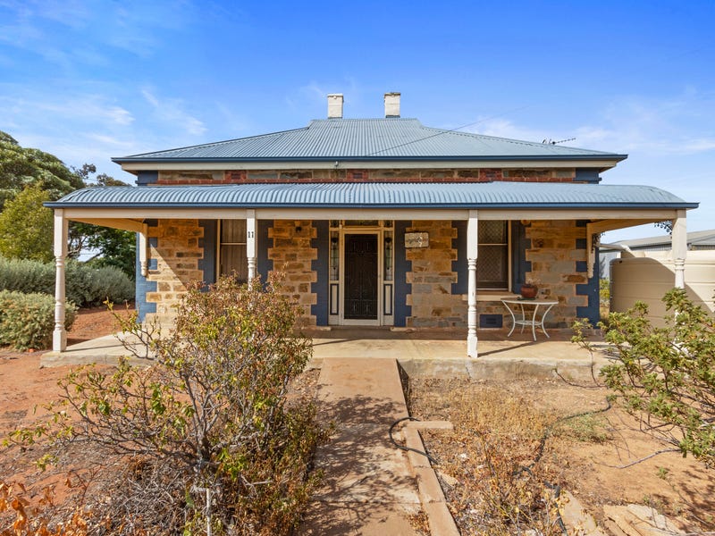11 Sixth Street, Orroroo, SA 5431 Property Details