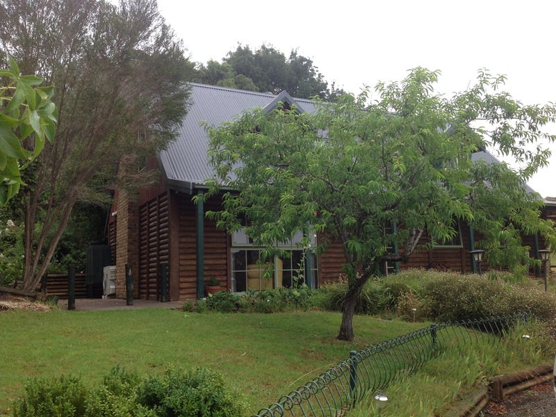 8 Hereford Avenue, Hahndorf, SA 5245