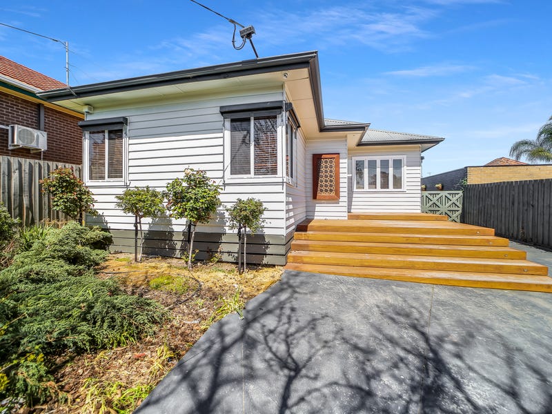 141 Henty Street, Reservoir, Vic 3073 Property Details