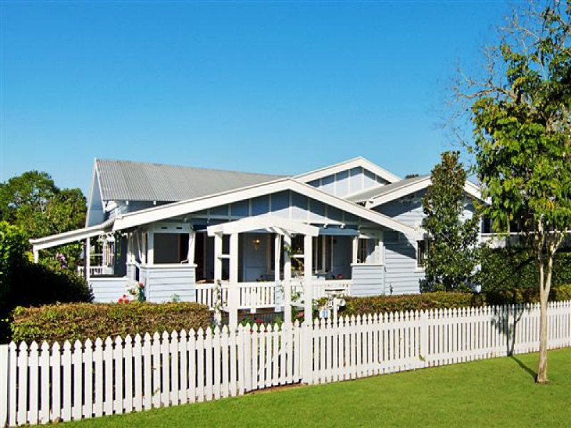 32 Hazelmere Parade, Sherwood, Qld 4075 Property Details