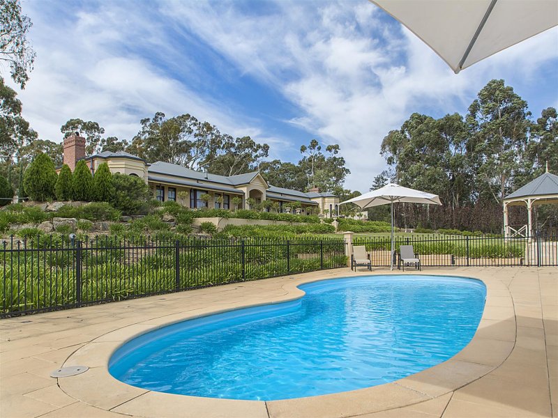 56 66 Warenda Road, Clare, SA 5453 Property Details