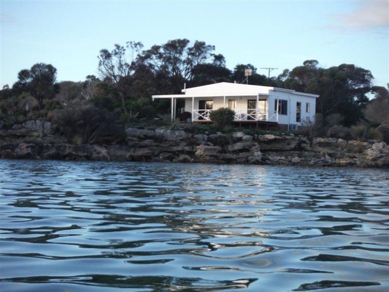 6 Heron Court, Coffin Bay, SA 5607