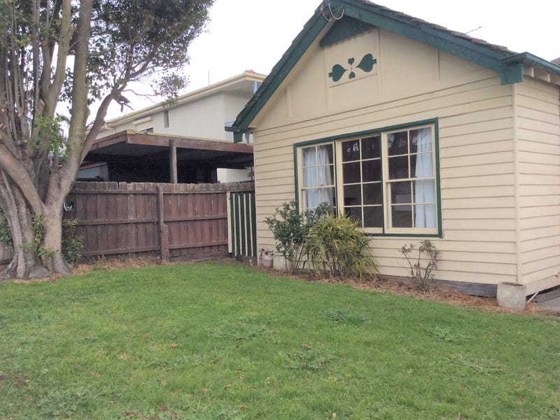 10 Kars Street, Frankston, VIC 3199