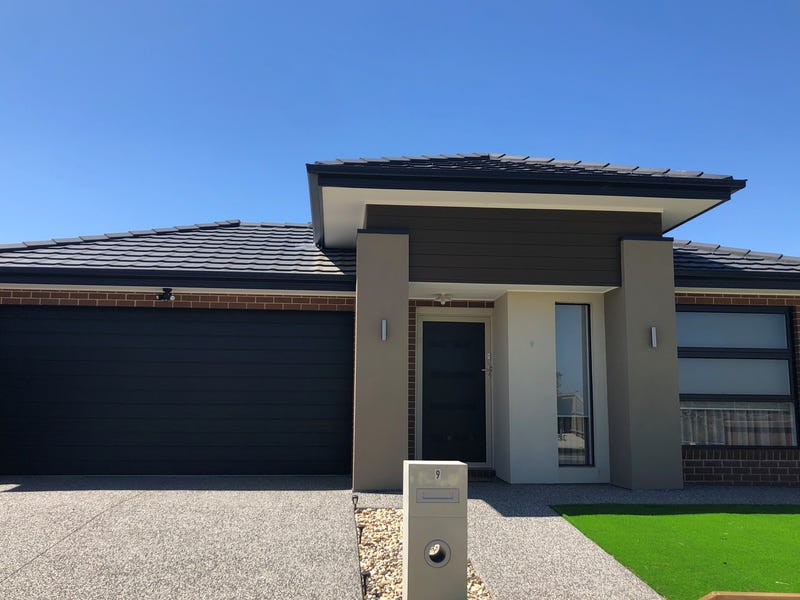 9 Partington Street, Donnybrook, VIC 3064