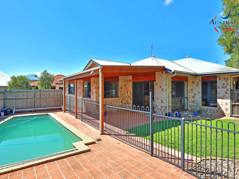 18 Manning Esplanade, Thornlands, Qld 4164 Property Details