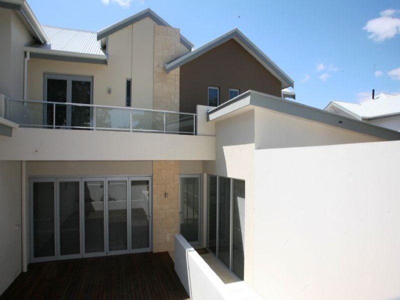 24 Mcnamara Way, Cottesloe, WA 6011