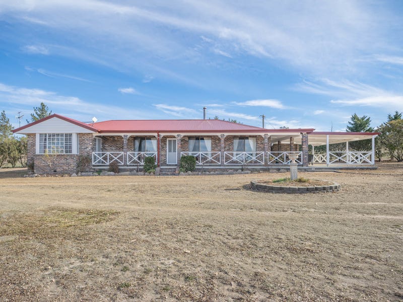 10 Corey Road, Kellys Plains, NSW 2350