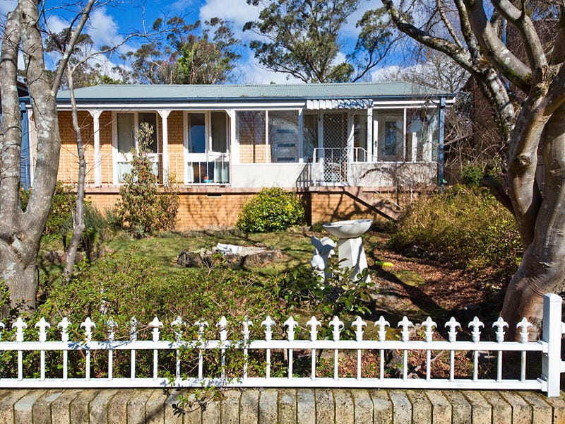 17 Grose Street, Blackheath, NSW 2785 Property Details