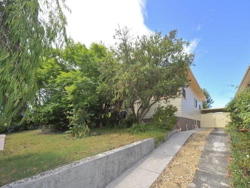 23 Warburton Street, Chifley, NSW 2036