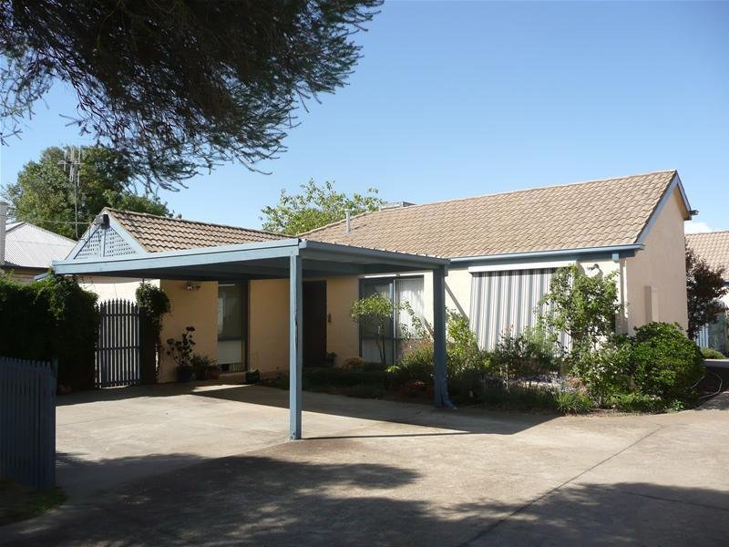 1/62 Murphy Street, Yarrawonga, Vic 3730 Property Details