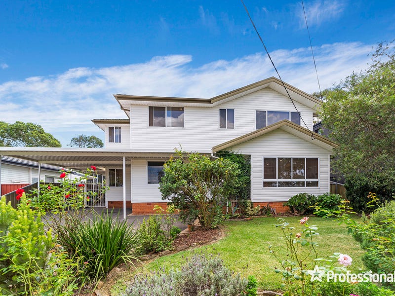 23 Toby Cres Panania Nsw 2213 Realestate Com Au