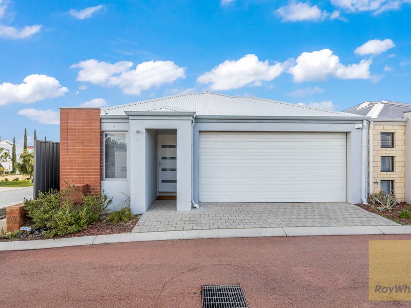 1/14 Wallangarra Road, Carramar, WA 6031