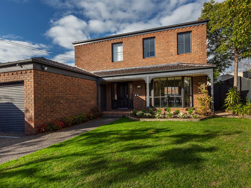 8 Summerhill Road, Brighton East, VIC 3187