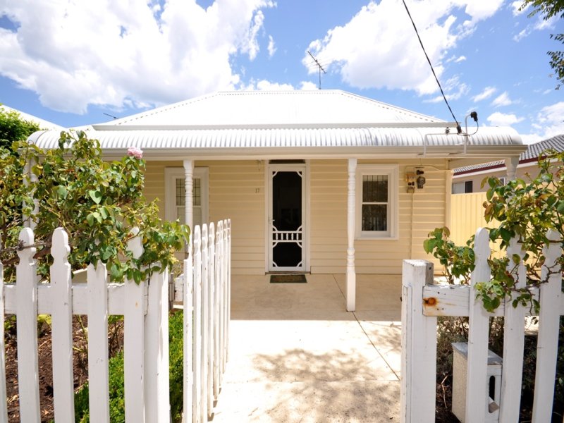 17 Vine Street, North Perth, WA 6006