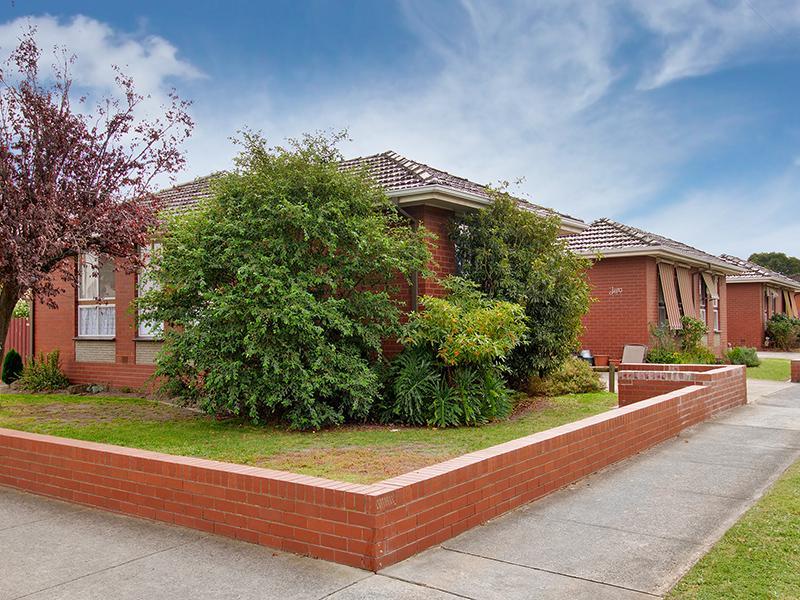 4/61 The Grove, Coburg, Vic 3058 Property Details