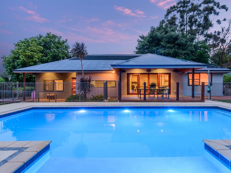 11 Valencia Road, Carmel, WA 6076