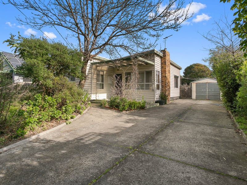 108 Rosslyn Avenue, Seaford, VIC 3198