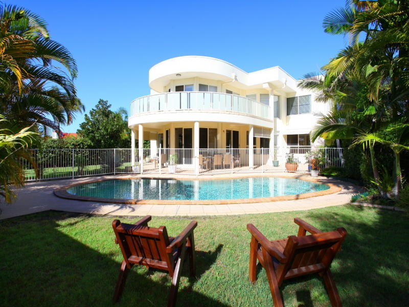 45 Kirralee Drive, Robina, Qld 4226 Property Details