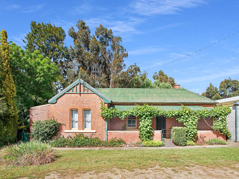 12 Warrataw Street, Gunning, NSW 2581 Property Details