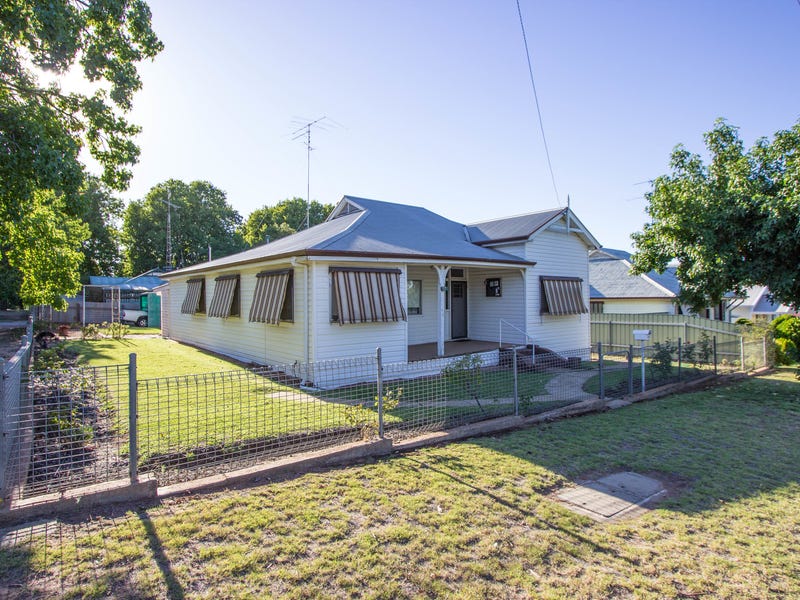 17 Jonsen Street, Narrandera, NSW 2700