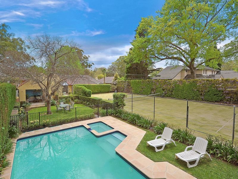 17 Browns Road, Gordon, NSW 2072