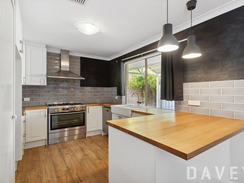 117A Glengarry Drive, Duncraig, WA 6023 House for Sale realestate