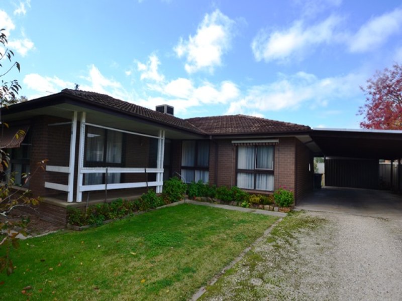 12 Delatite Road, Seymour, VIC 3660