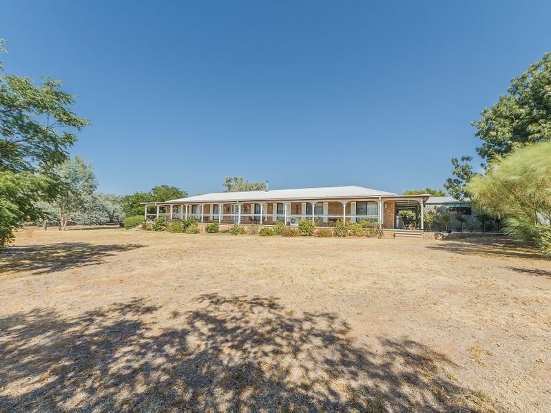 201 Elouera Road, Cowra, NSW 2794