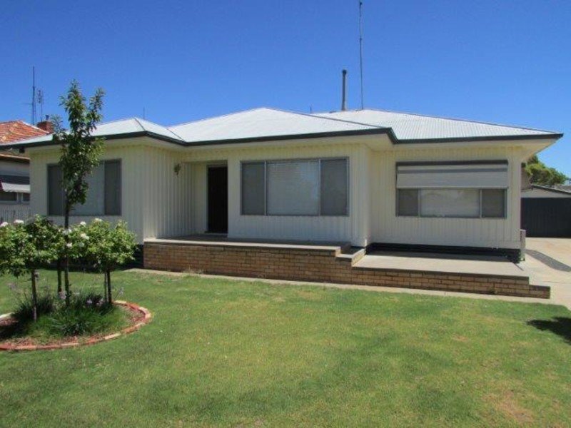 11 Upper Roy Street, Jeparit, Vic 3423 Property Details