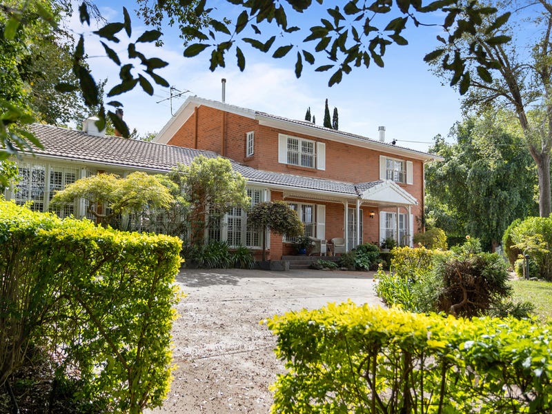 13 East Street, East Toowoomba, QLD 4350