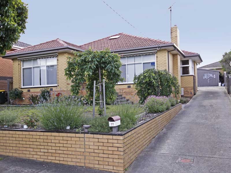 77 Iona Avenue, Belmont, Vic 3216 Property Details
