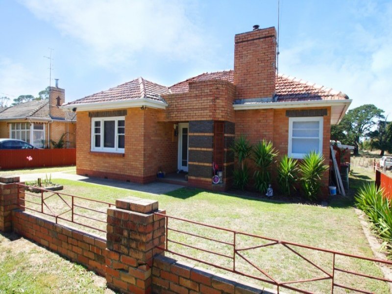 5254 Midland Highway, Elaine, VIC 3334